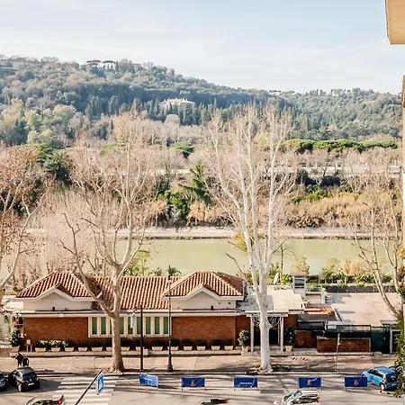Napa - Ponte Della Musica & Stadio Olimpico Apartamento *